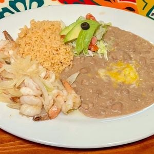 Camarones al Mojo de Ajo