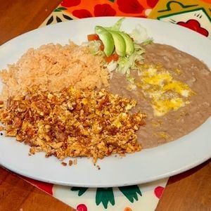 Chorizo con Huevo