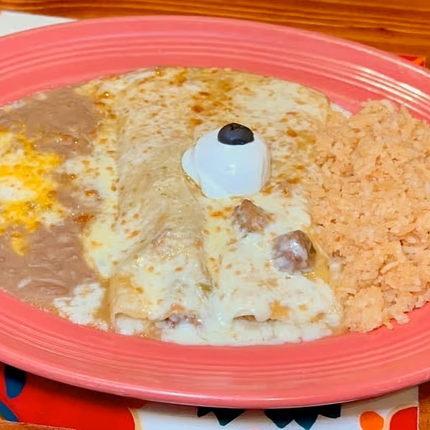 Enchiladas Rancheras